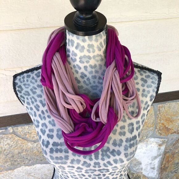 Ganz Style 101 Looped Infinity Scarf - Picture 2 of 5